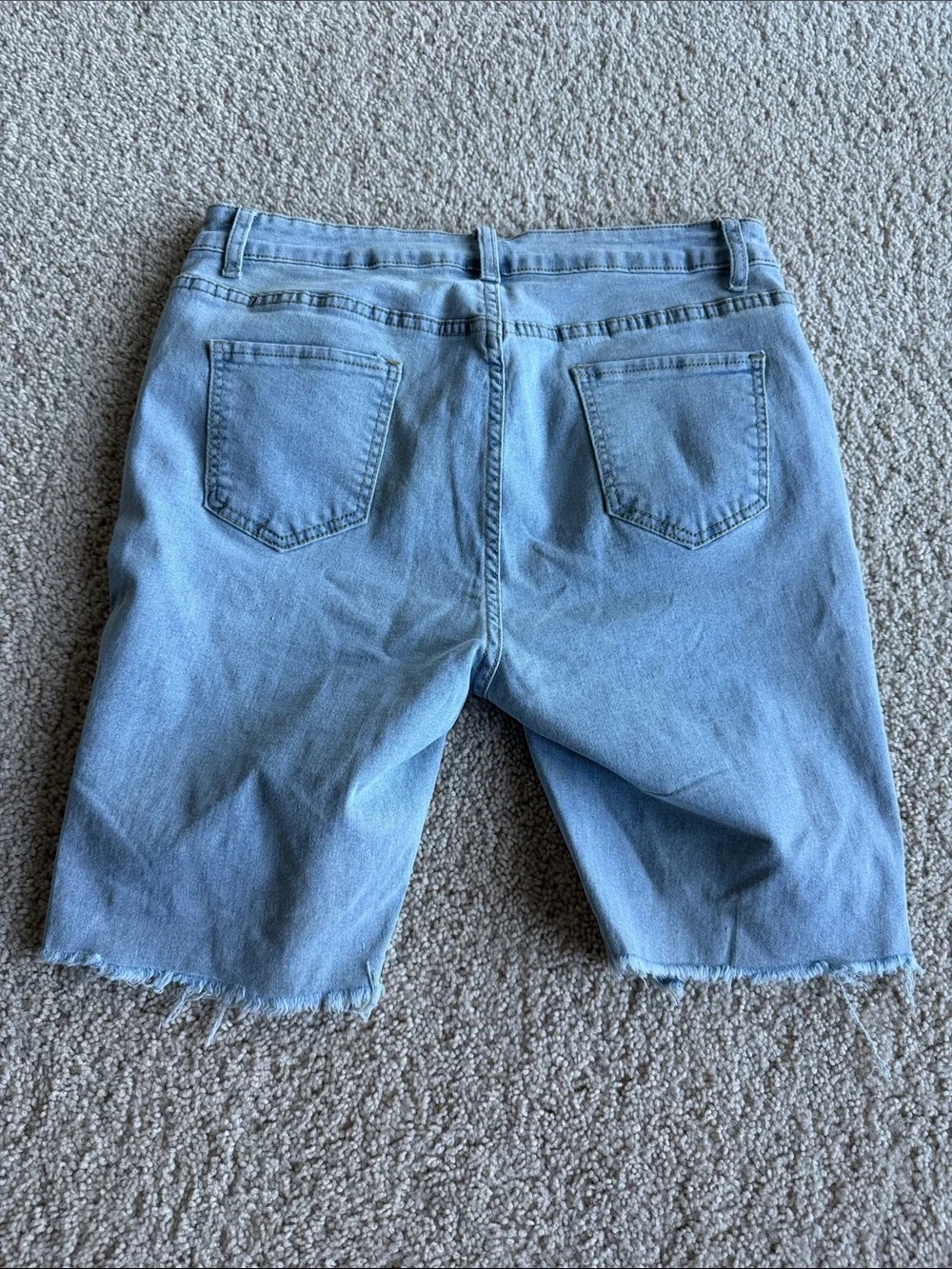 🚨Back-to-School Sale! All jeans/jean shorts $10 each or 2/$15—this weekend only🚨